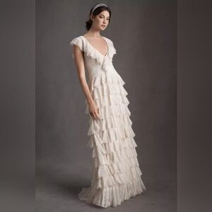 LARKE WEDDING DRESS